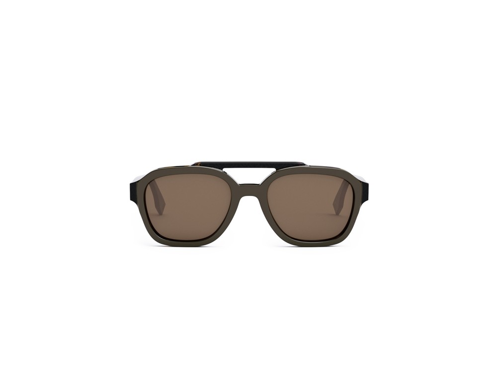 MAISON FENDI FE40076U