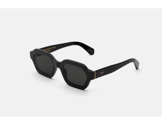 POOCH BLACK 2